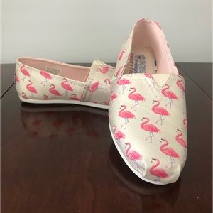 Bob’s memory foam flats